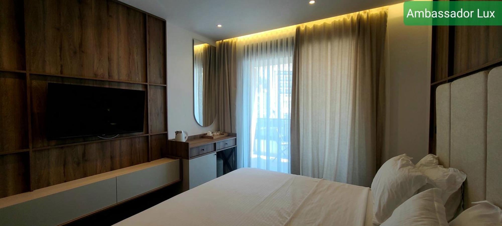 Ambassador & Ambassador Lux Apartments 乌尔齐尼 客房 照片